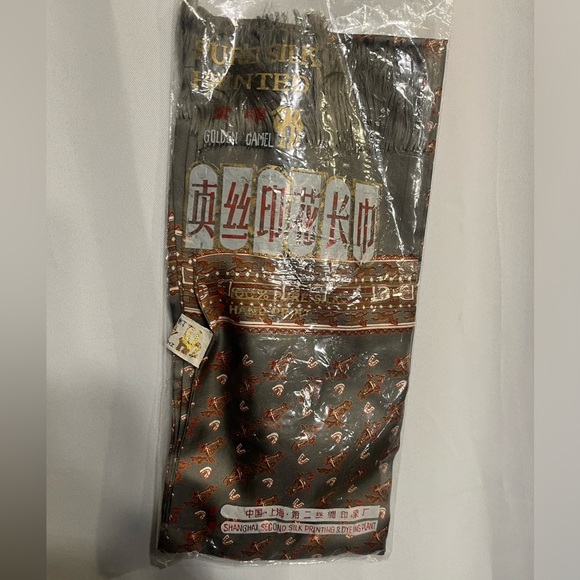 New Golden Camel Pure Silk Printed Western Style Horse Head Horse Shoe Scarf - Picture 4 of 7